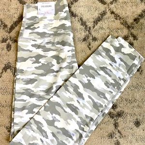 Aerie Move Leggings NWT